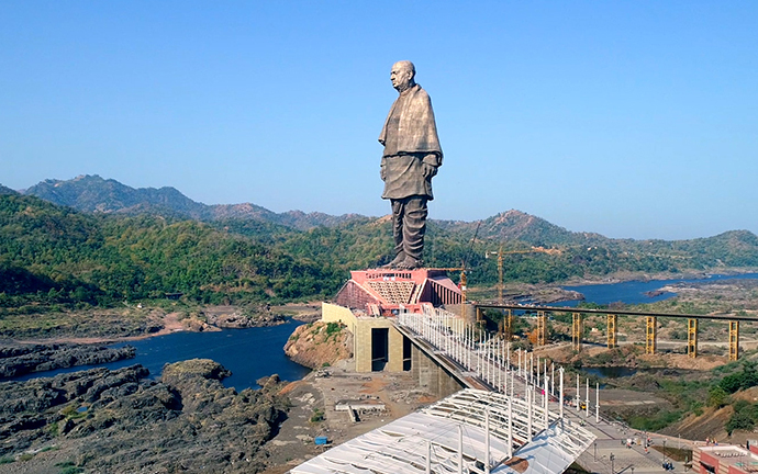 The World's Highest Cast Copper Sculpture---Introduction to The World's Highest Cast Copper Sculpture---Introduction to